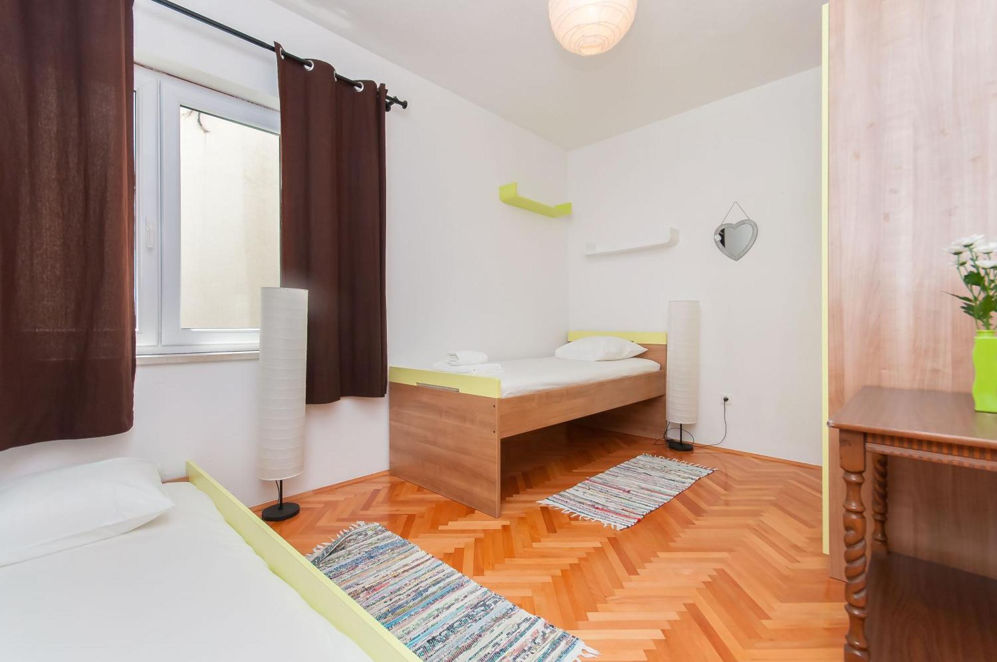 Apartman Roza Duće Kültér fotó