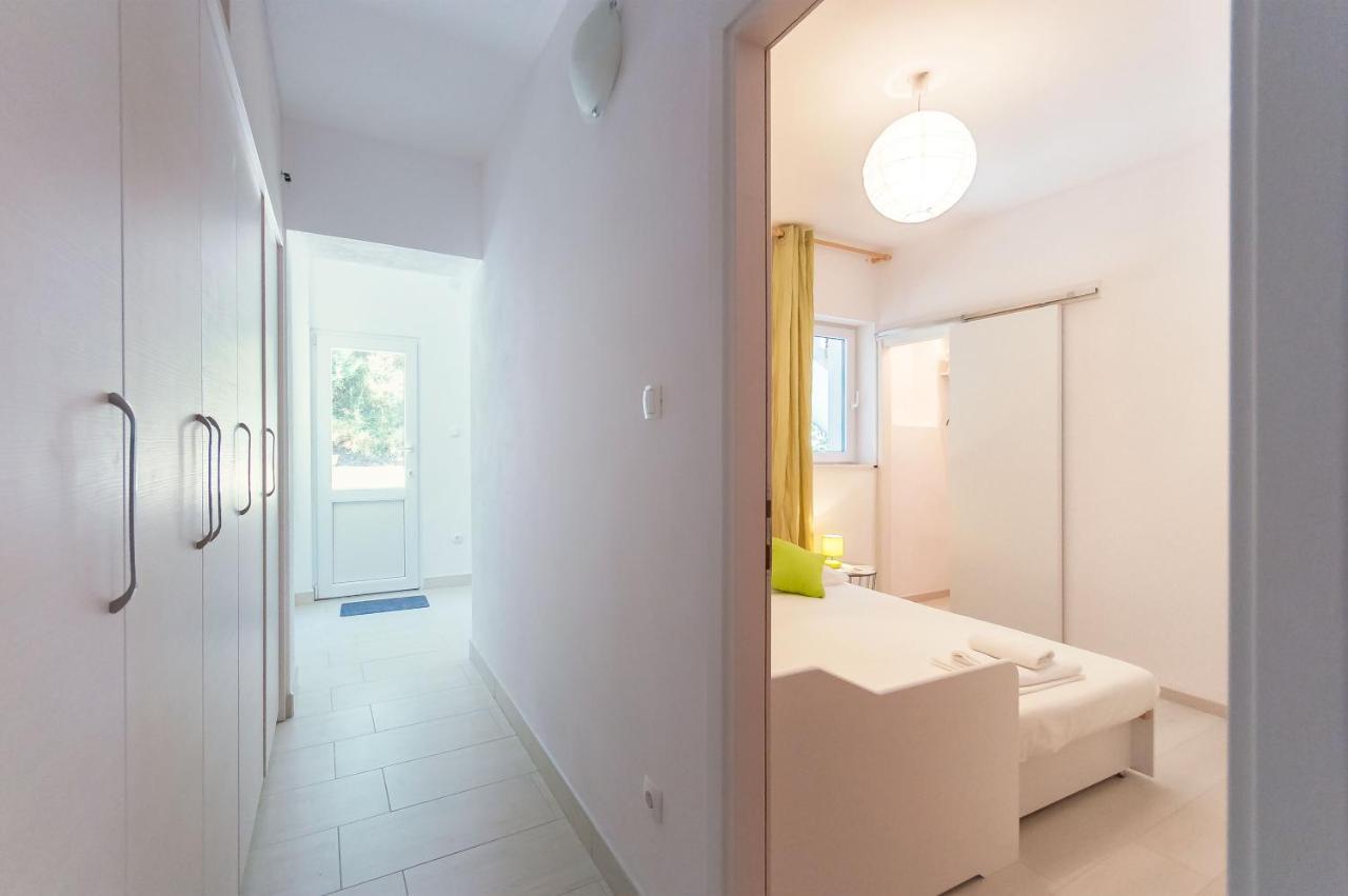 Apartman Roza Duće Kültér fotó